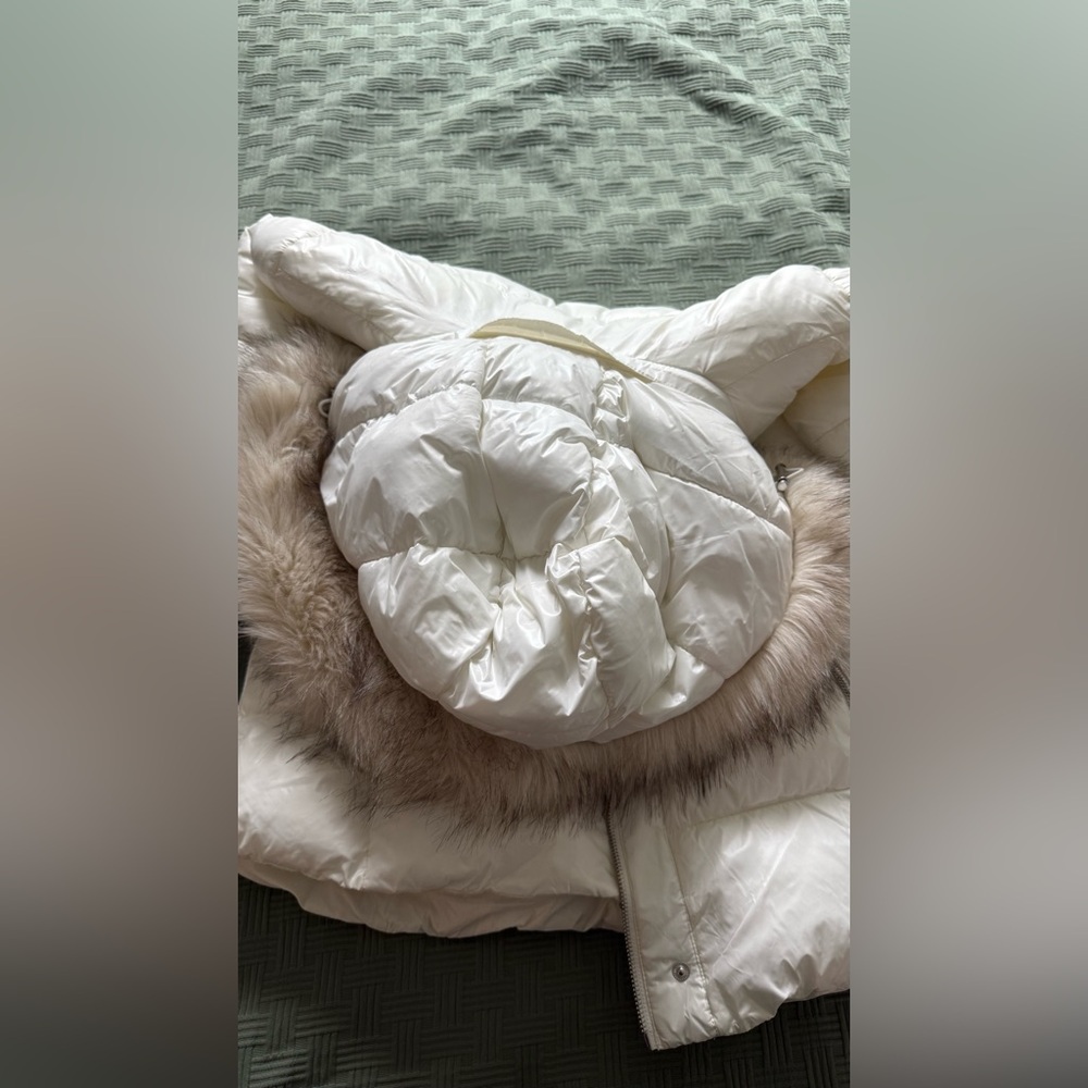 T Tahari Faux-Fur Trim Hooded Puffer Jacket - Picture 8 of 8